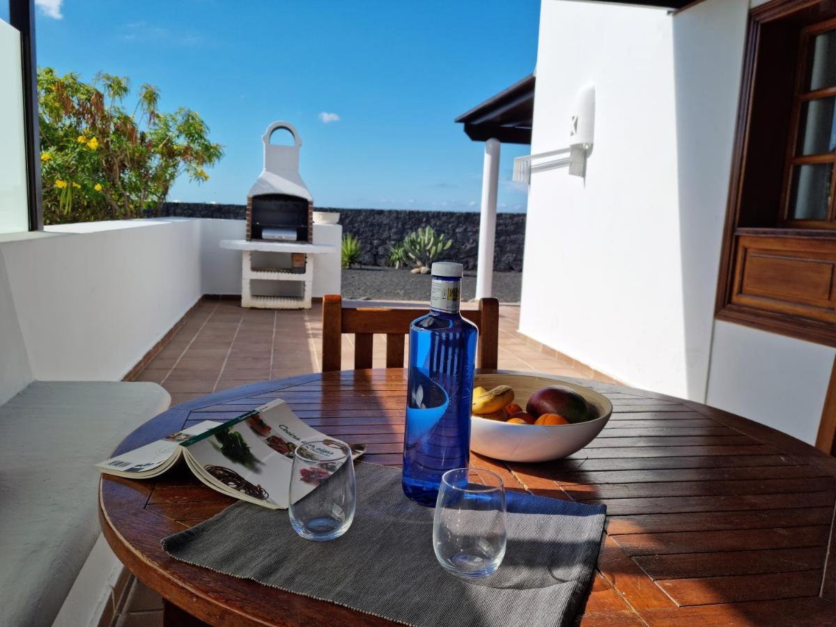 Villa Ana Playa Blanca  Exterior photo